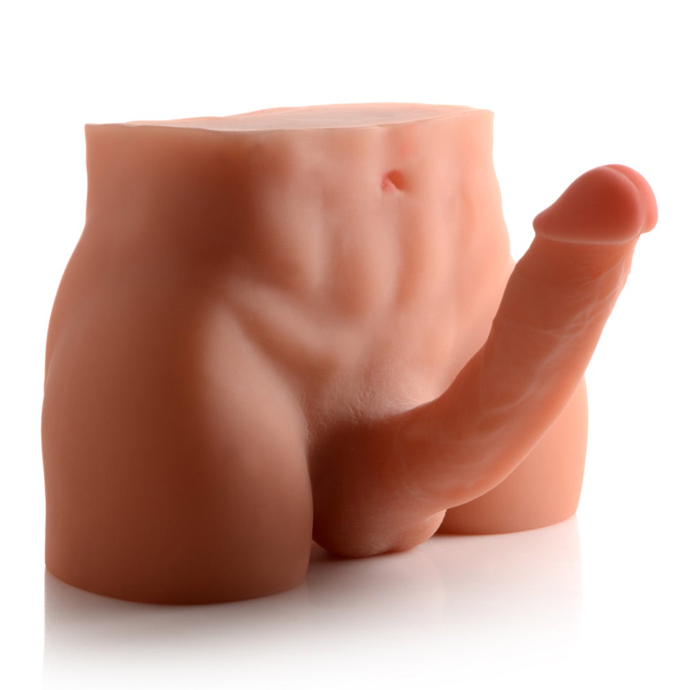 Tom's Realistic Cock and Ass
